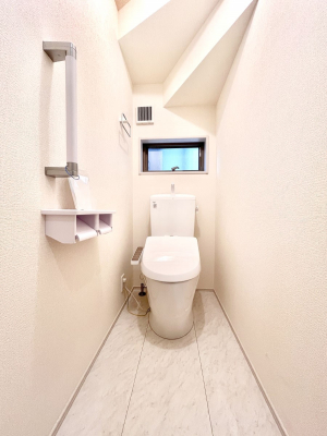 gC@gC1K2KꂼɔzuĂĂƂĂ֗łB 