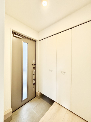 ց@KXXbg̓փhAɌ͂Ă܂