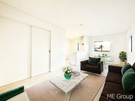 ���r���O�@�������������͋C�̂k�c�j�͉Ƒ��݂�Ȃ̉��K��ԁ@���Ƌ��CG�ł�