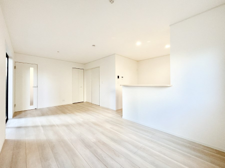 ���r���O�@�Ƒ��c���̎��Ԃ����������Ȃ��났�̃��r���O�_�C�j���O�B