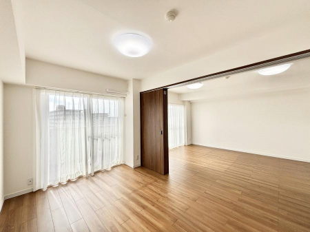 ̑ρ@rOɗאڂmB˂JƃrOƌqe̋ԂɕϐgI@