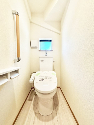 gC@gC͈ŜQӏĨo^o^SłB 