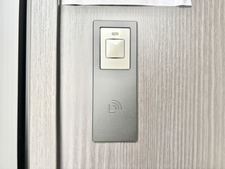 ̑@{^ĂIփhA͓dqL[dlłB