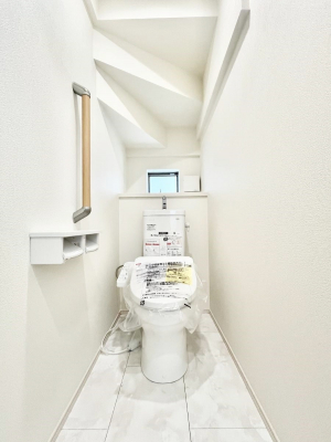 gC@gC1K2KꂼɔzuĂĂƂĂ֗łB 