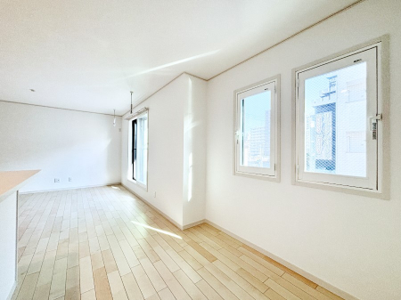 ̑ρ@̗ǂrOBCɓ̃O[΍XɐSn悳AbvI