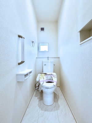 gC@gC1K2KꂼɔzuĂĂƂĂ֗łB 