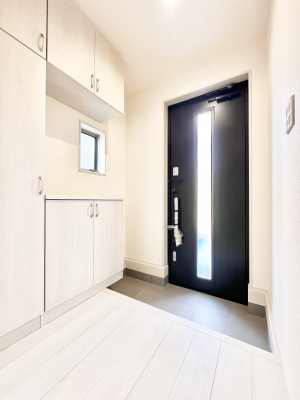 ց@ʔ͂Ƒ̎ʐ^G߂̃CeAŏIƂĉoł܂