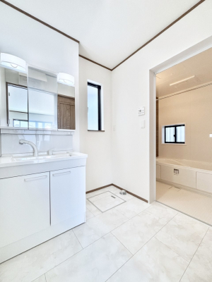 ̑@Ƃ̐ʃXy[XŒ̐gxxNN  