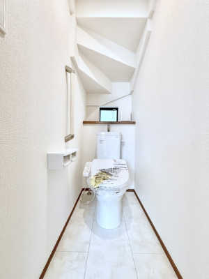 gC@gC1K2KꂼɔzuĂĂƂĂ֗łB 