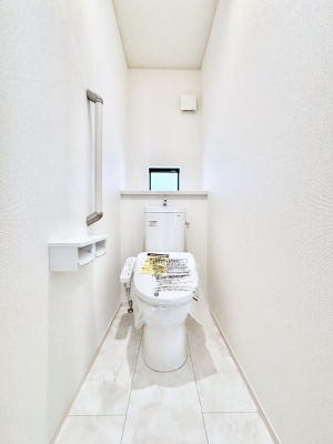 gC@gC1K2KꂼɔzuĂĂƂĂ֗łB 