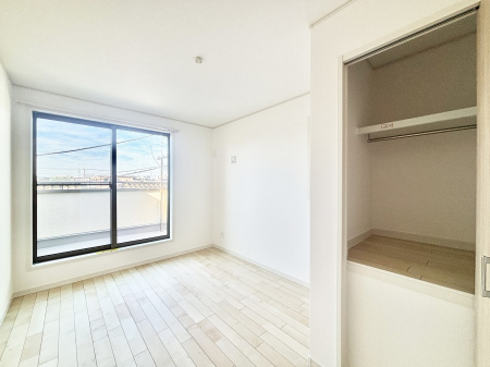 ���̑����ρ@�o���R�j�[���J�������v���X���Ă����m��