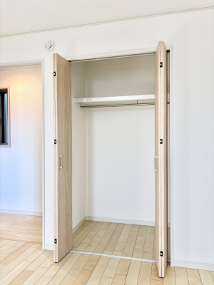 ���[�@�S�����N���[�[�b�g�t��