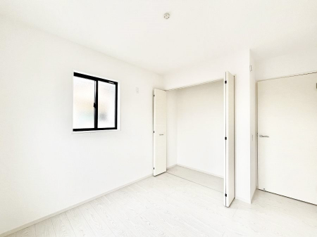 Q@g₷`ŃxbgƋ̒uɂ邱Ƃ܂B 