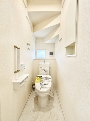 gC@gC1K2KꂼɔzuĂĂƂĂ֗łB 