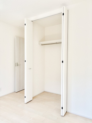 [@m̃N[[bgBŝŌ̈ߗނ܂܂B