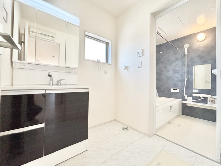 ̑@LXƂƂ̂郉h[Xy[XB  