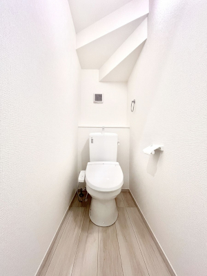 gC@gC1K2KꂼɔzuĂĂƂĂ֗łB 