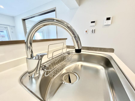 ̑ρ@X^CbVȃfUC̃Lb`  