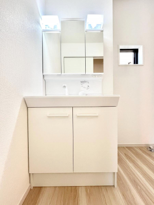 ���ʑ�E���ʏ��@�傫�����₷���O�ʋ��Ő�����������ʑ�́A�g�����Ȃ݃`�F�b�N�┧�̂������ɂ������߂ł��B 