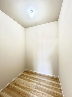 ���̑��@�E�H�[�N�C���N���[�[�b�g�t���Ő�����Ԃ��L�����p�ł��܂��B