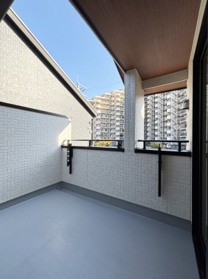 oRj[@}ȂVC̕ωɂSȃCi[oRj[