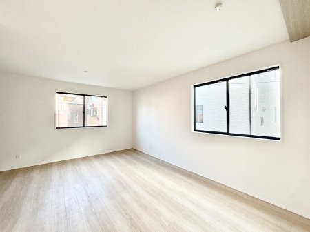 ���̑����ρ@���邢�z���������A�����̕��͋C�ɖ��������_�C�j���O�B 