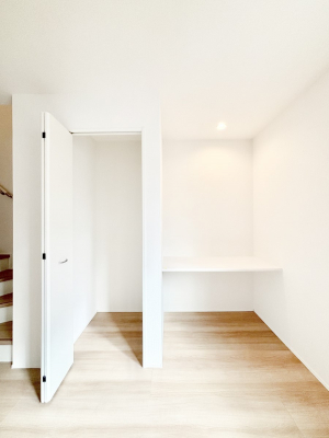 ���[�@����ƕ֗��ȃ��r���O���[�A�J�E���^�[�I���p�i�̃X�g�b�N�₨�q�l�̂�������Ȃǂ��X�b�L��