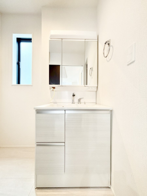 ���ʑ�E���ʏ��@���邢���ʏ��͖����̐g�x�x���y�����ł����Ⴂ�����ł��B