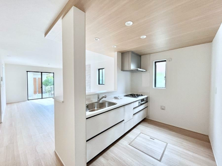 Lb`@JE^[zɊyׂB̂ƔȂ肻łˁB 