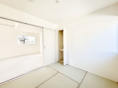 ̑ρ@rOƗׂ荇ĂaBقƈꑧła̋ԂYꂸɁB 