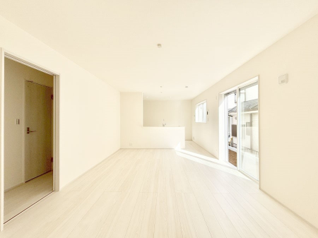 rO@邢zA͋̕Cɖ郊rOE_CjOB   