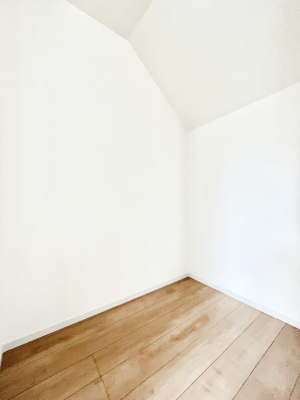 ̑@Gߕi̕iȂǂՂ[oEH[NCN[[bgtłB