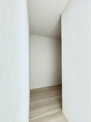 ̑@EH[NCN[[bgtŐԂLpł܂B