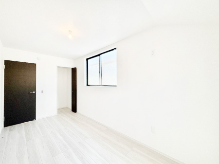 �q�������@���q���܂̂������Ƃ��Ă��I�ߗނ̐������ڂɕ֗��ȃN���[�[�b�g�t���̗m���B