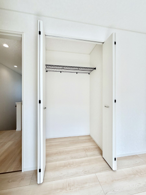 [@m̃N[[bgBŝŌ̈ߗނ܂܂B