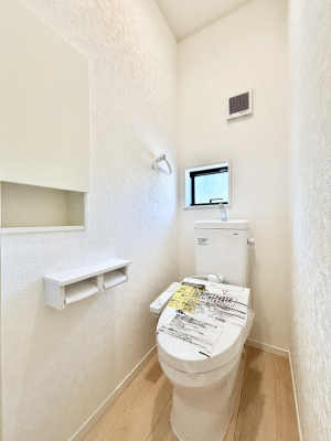 gC@gC1K2KꂼɔzuĂĂƂĂ֗łB 