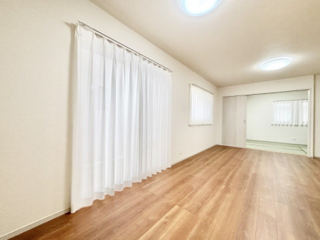 ���̑����ρ@�Ƒ������R�ƏW�܂�e���̃X�y�[�X�ɂȂ肻�� 