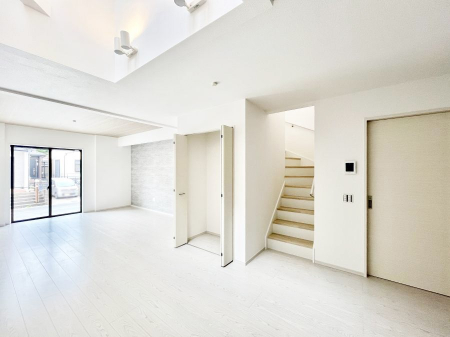 ̑ρ@ƑRƏW܂ẽXy[XɂȂ肻