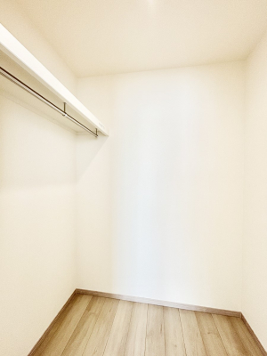 ̑@EH[NCN[[bg̊pŐԃXbL