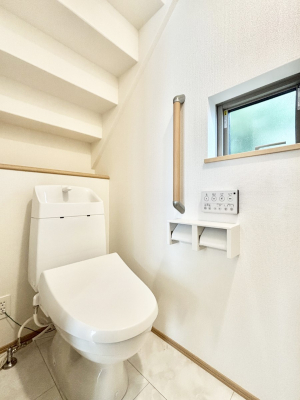 gC@gC1K2KꂼɔzuĂĂƂĂ֗łB 