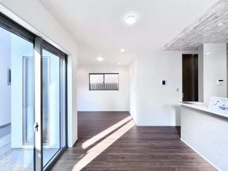 ̑ρ@傫ȑ炽Ղ̗zƕ郊rO  