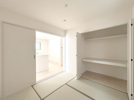 ̑ρ@_炩̋Ԃ́Aql̗Vя◈q̂ĂȂ̏ꏊƂďd󂵂܂B 