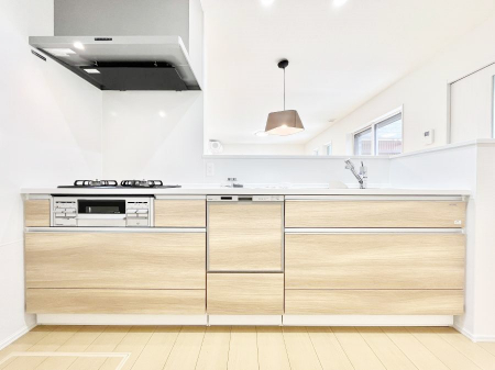 �L�b�`���@�������������I�ɁA�y�����I�V�X�e���L�b�`��