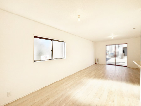 ���̑����ρ@���邢�z���������A�����̕��͋C�ɖ��������_�C�j���O�B   