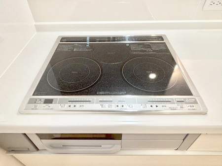 ���̑����ρ@IH�N�b�L���O�q�[�^�[�͓V�̒����ʂ��t���b�g�Ȃ̂Œ�����̓T�b�ƈ�@�����邾���I