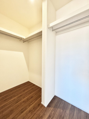 ̑@EH[NCN[[bg̊pŐԃXbL