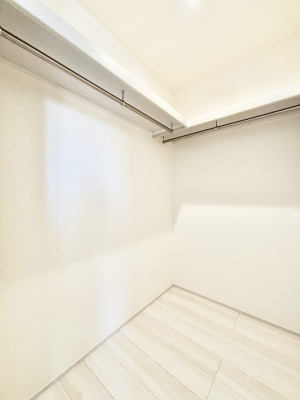 ̑@EH[NCN[[bg̊pŐԃXbL