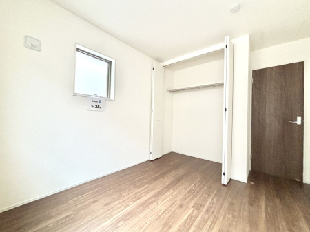 �q�������@�q�������ɂ��������߂Ȏ��[�X�y�[�X�����Ղ�̋���