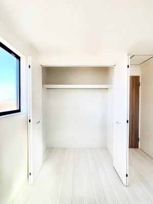 ���[�@�S�����N���[�[�b�g�t��