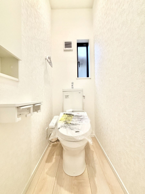 gC@gC1K2KꂼɔzuĂĂƂĂ֗łB 